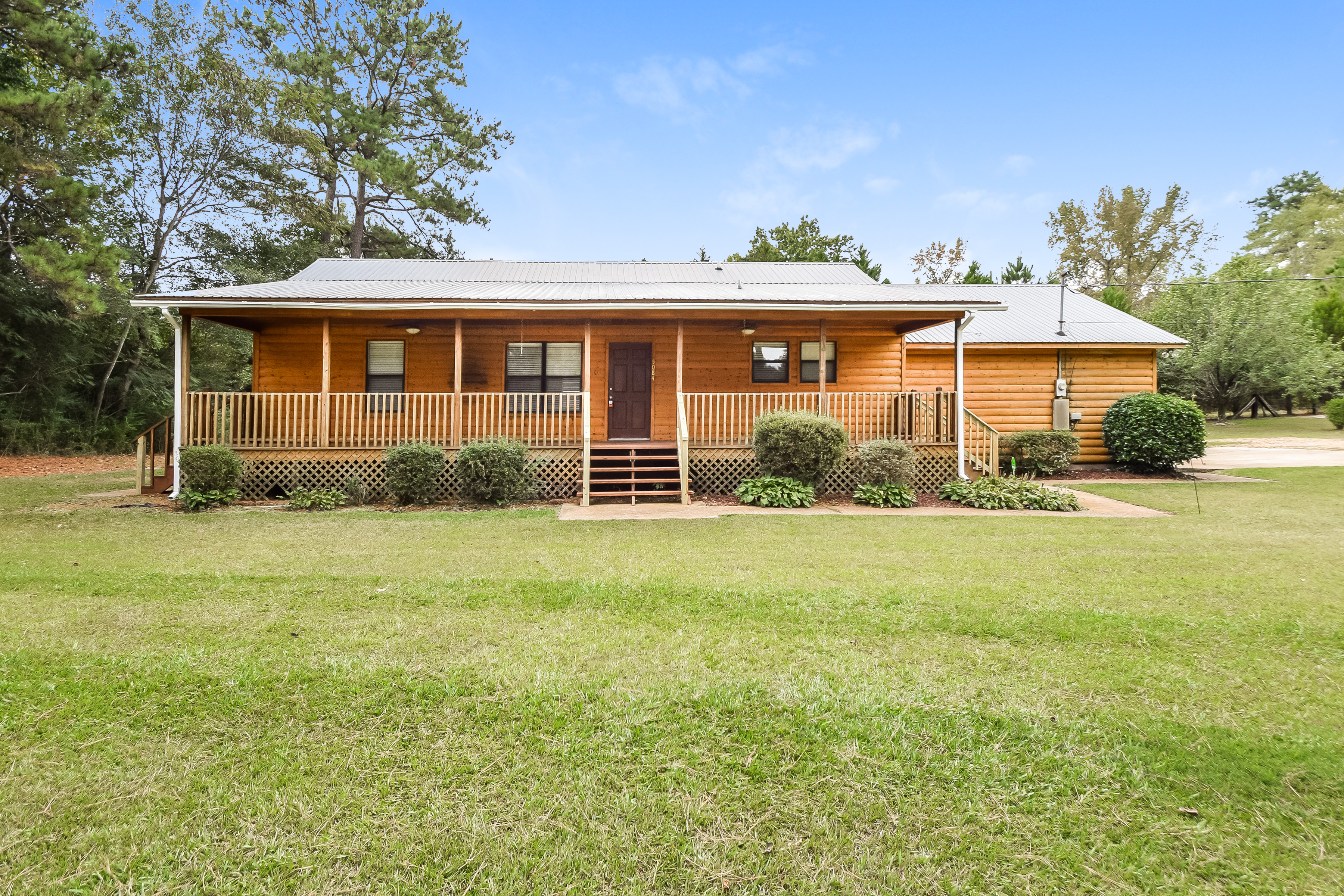 5084 Shady Crest Rd Adamsville, AL 35005